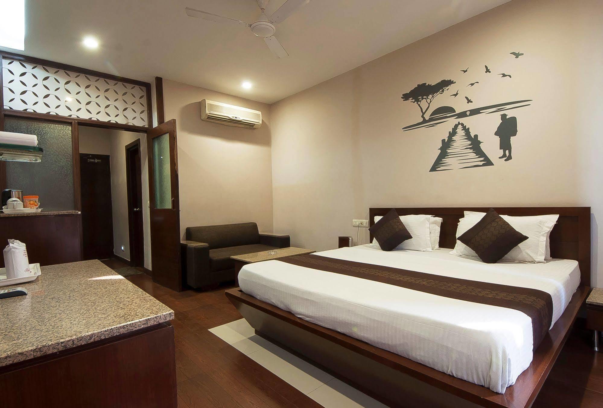 Fabhotel Basera Amritsar Eksteriør billede